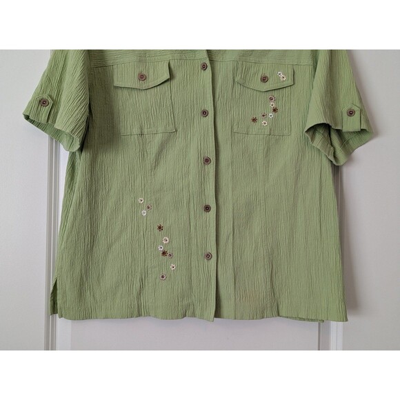 Koret Light Green Textured Button Front Floral Embroidered Beaded Shirt Size XL - Picture 4 of 11